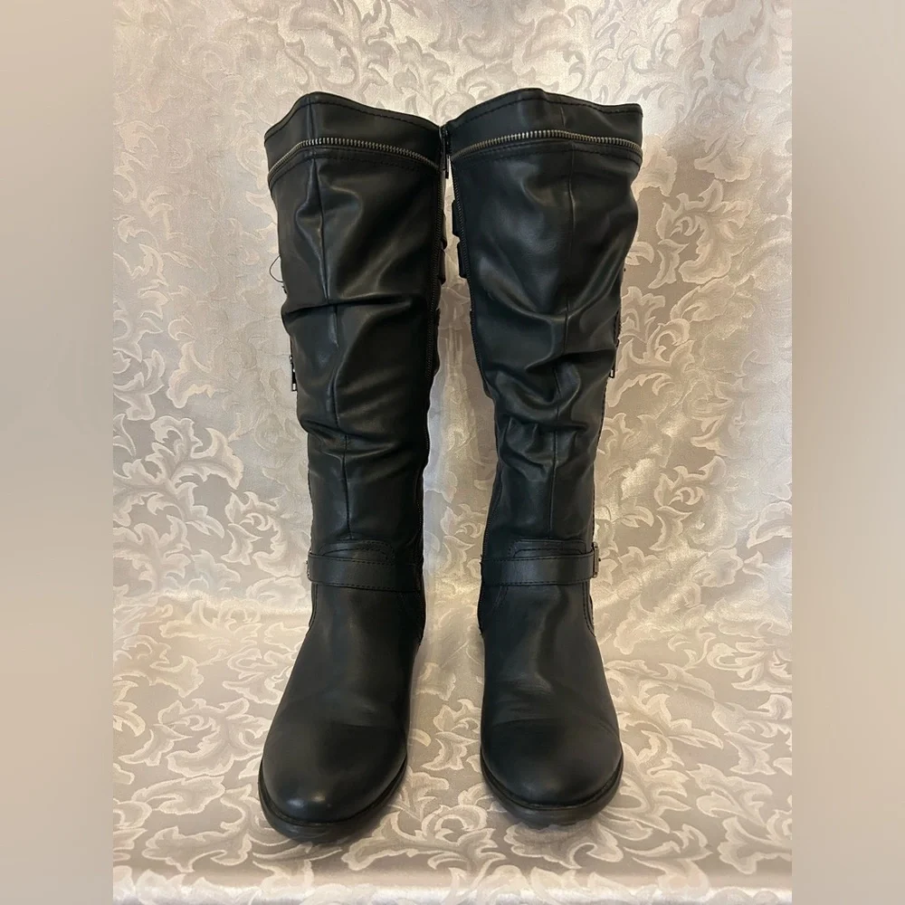 White Mountain faux leather